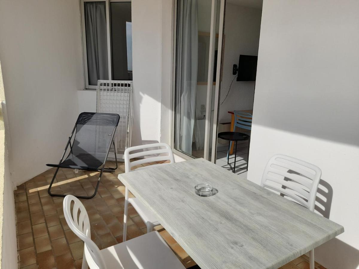 Vvf Residence Port-Льокат Екстериор снимка